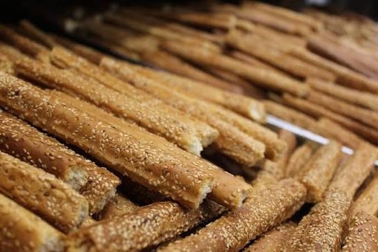 كيلو كعك سمسم او سادة